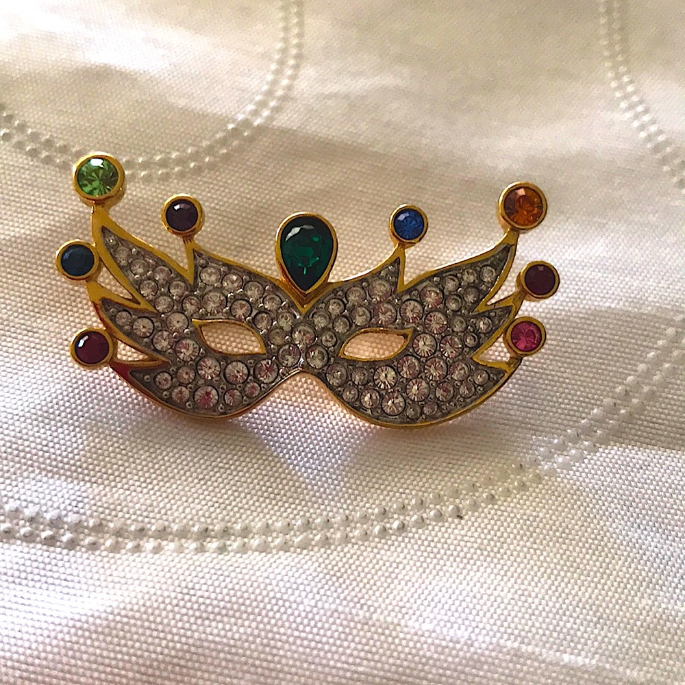 Signed Swarovski masquerade ball mask brooch